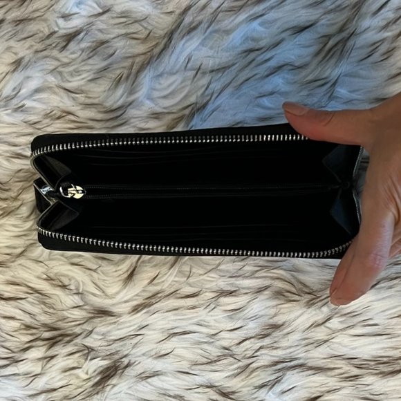 Coach Accordion Zip Wallet With Floral Print - Picture 3 of 4